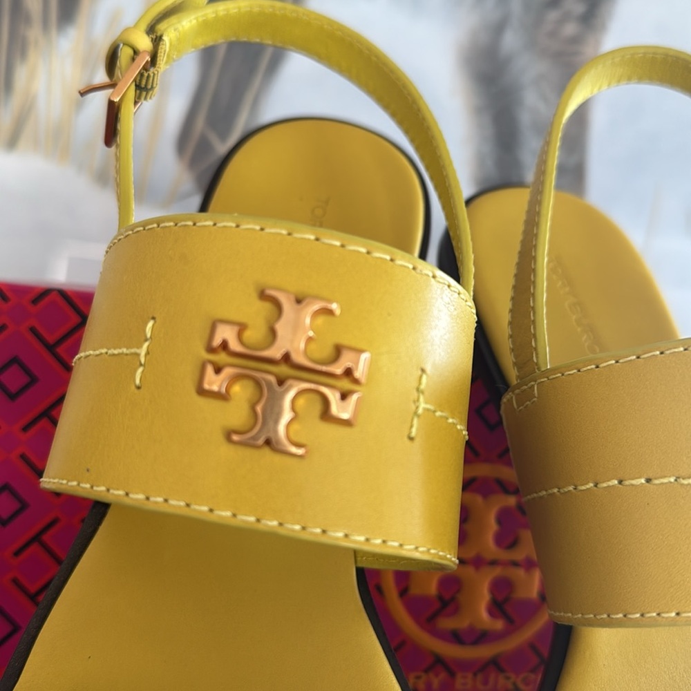 Tory Burch Sandals - Picture 4 of 9